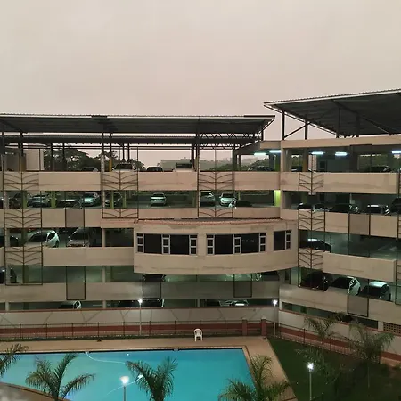Cyro Apartments At Central Park Durban Exterior photo